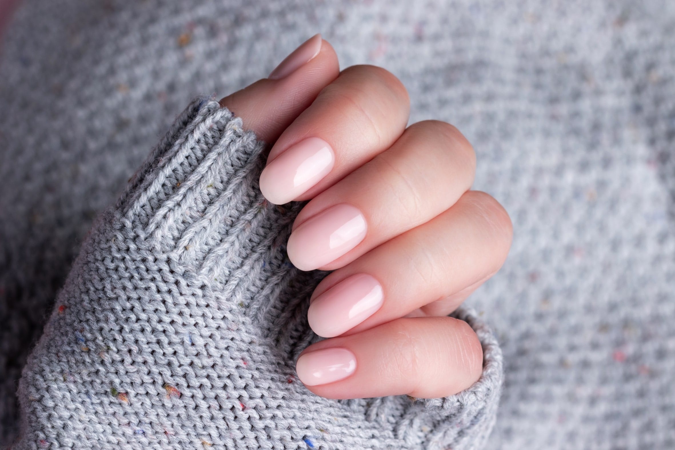 What Is Shellac Nails? Pros, Cons, and How It Differs from Gel